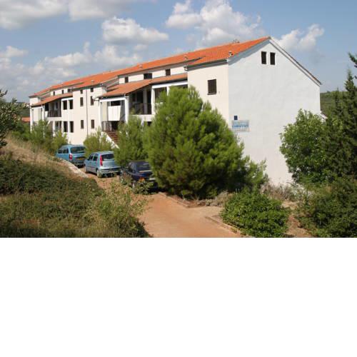 Apartments Hostin Garoful Duga Uvala
