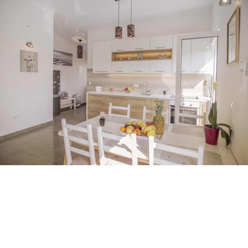 Apartments Hrga