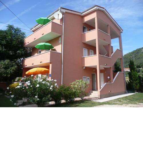 Apartments in Barbat/Insel Rab 16518