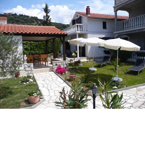 Apartments in Barbat/Insel Rab 17654