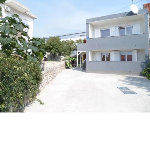Apartments in Crikvenica 33137