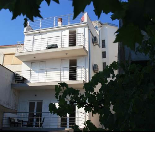 Apartments in Crikvenica 5529