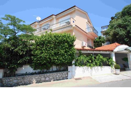 Apartments in Dramalj 39298