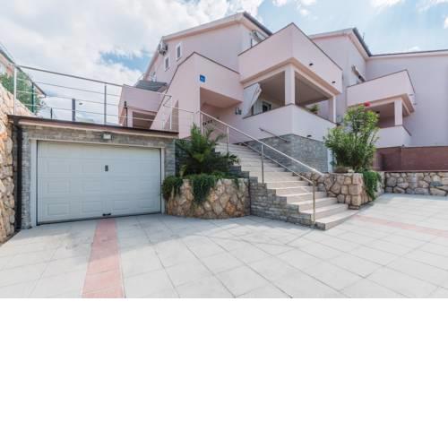 Apartments in Klimno/Insel Krk 13574