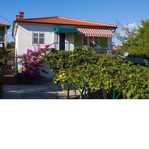 Apartments in Krk/Insel Krk 27504