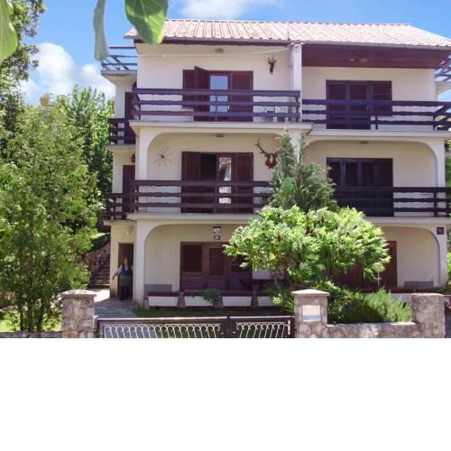 Apartments in Malinska/Insel Krk 14429