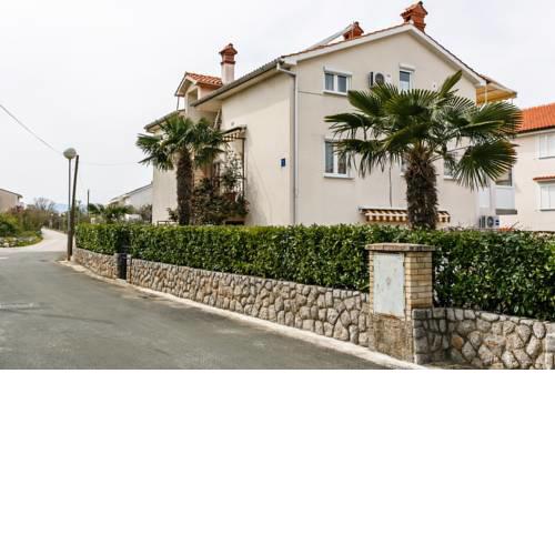 Apartments in Malinska/Insel Krk 26685