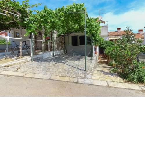Apartments in Porec 34730