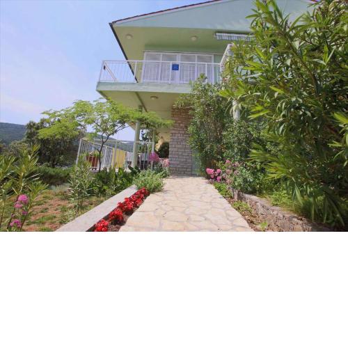 Apartments in Rabac 26466