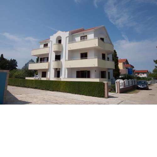 Apartments in Sabunike/Zadar Riviera 7981