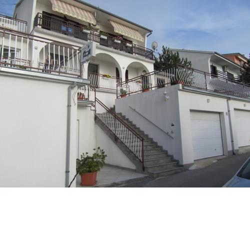 Apartments in Senj 17114