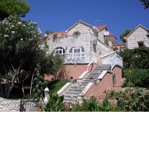 Apartments in Vila Ana