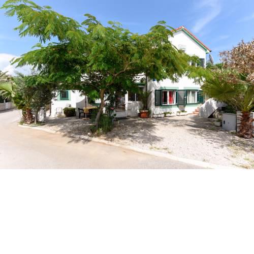 Apartments in Vir/Insel Vir 34750