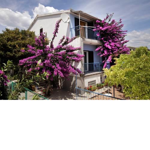 Apartments Irena