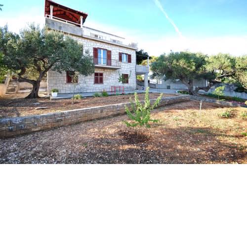 Apartments Iva