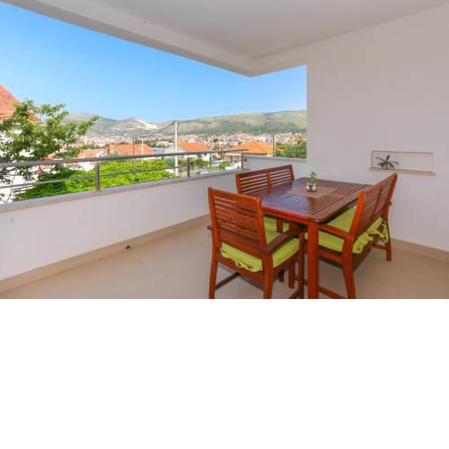 Apartments Ivan
