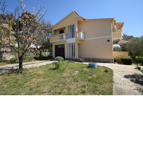 Apartments Ivan