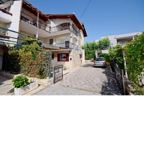 Apartments Ivan