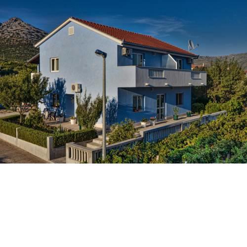 Apartments Ivana