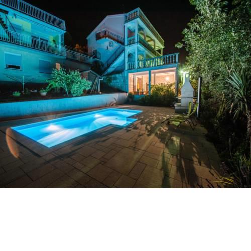 Apartments IVANO