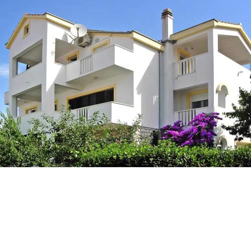 Apartments Ivica Zadar-Diklo - CDN02058-DYB