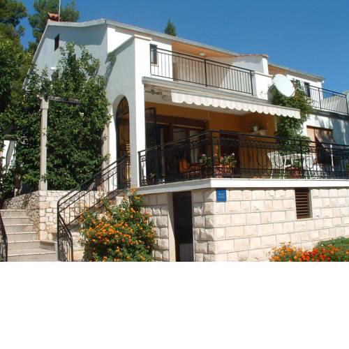 Apartments Ivica