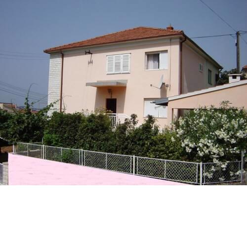 Apartments Ivo