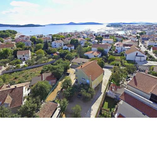 Apartments Ivona