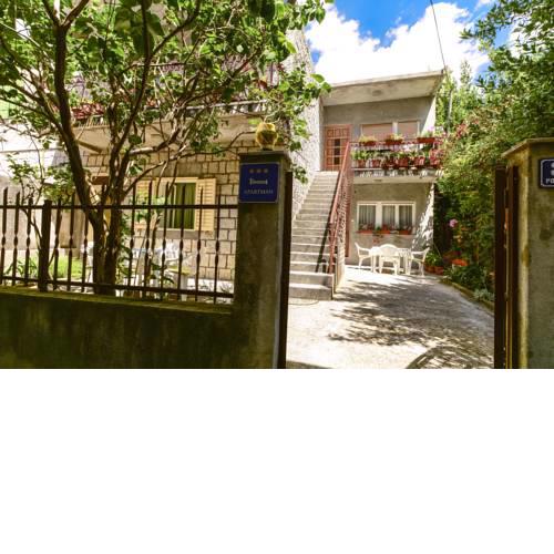 Apartments Jadranka 1705