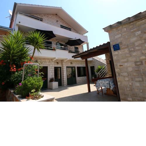 Apartments Jadranka