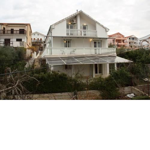 Apartments Jasna