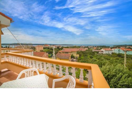 Apartments Javoran 3108