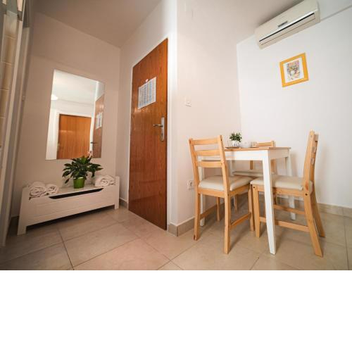 Apartments Jole