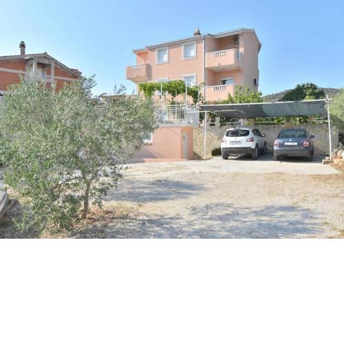 Apartments Josi - 150 m from sea