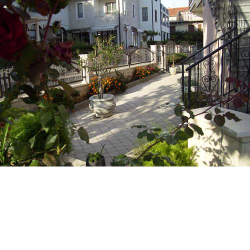 Apartments Josip Vodice