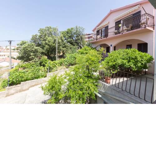 Apartments Jozo