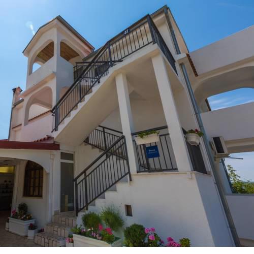 Apartments CRIKVENICA PANORAMICO SEAVIEW sandy beach