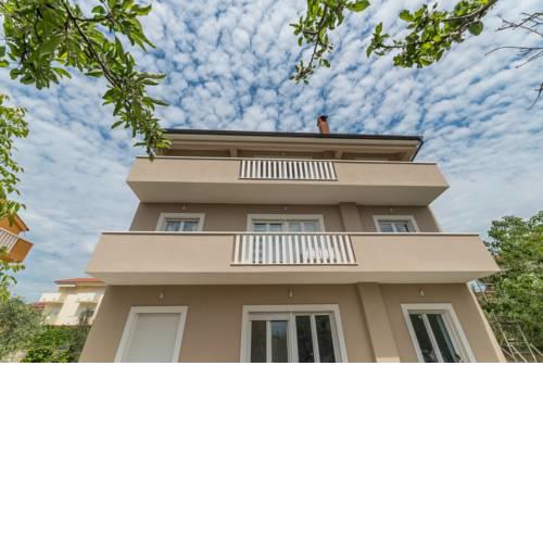 Apartments Kampanel