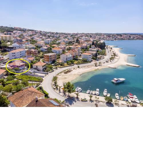 Apartments Karlo