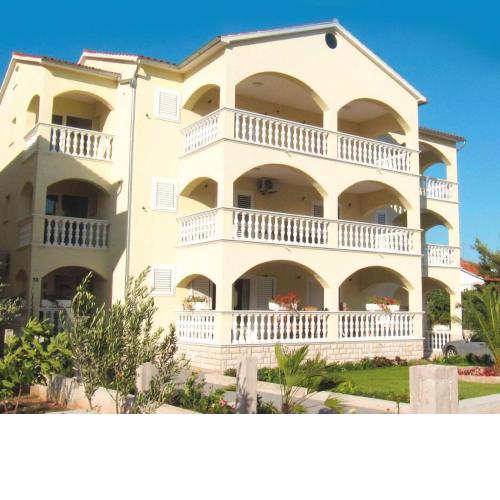 Apartments Kendes