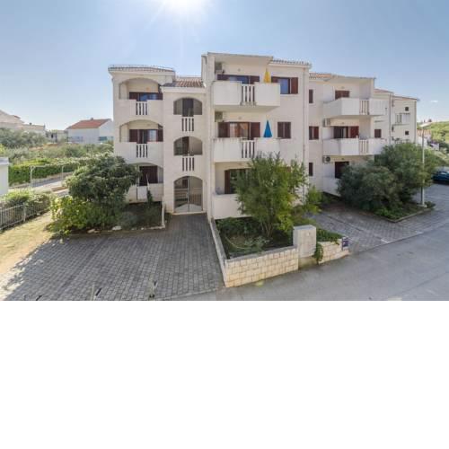 Apartments Klara