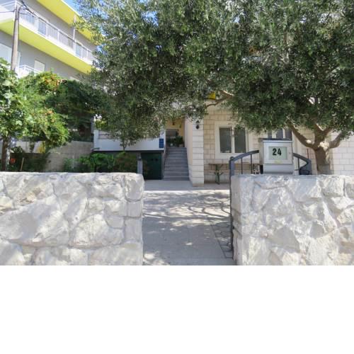 Apartments Kojan