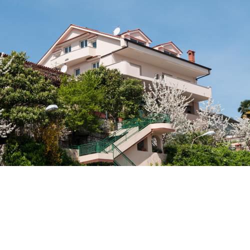 Apartments Komel