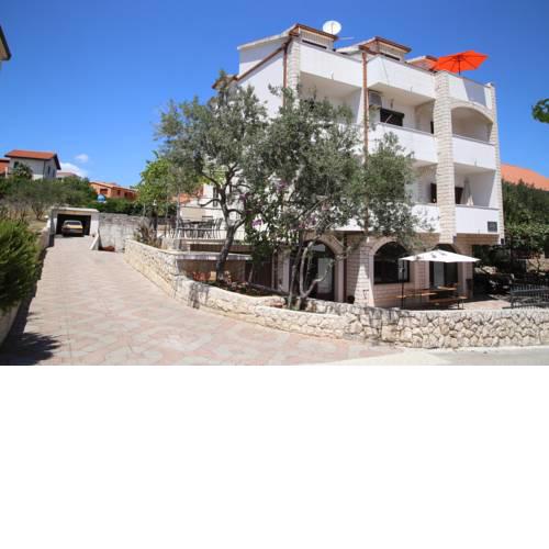 Apartments Krišto