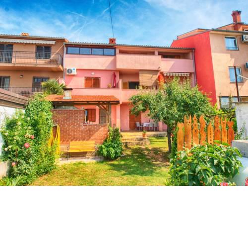 Apartments Kuntrada 890