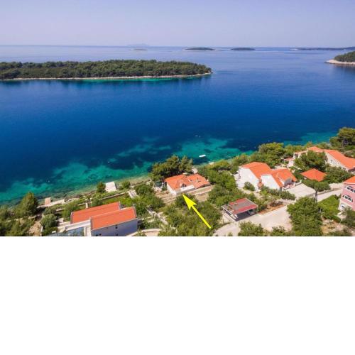 Apartments Lara - directly at the beach