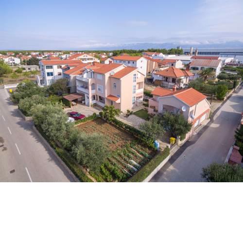 Apartments Lenka