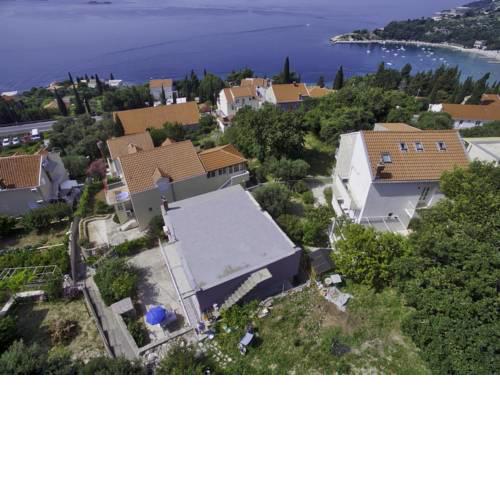 Apartments Leona