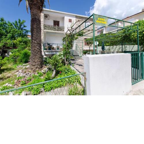 Apartments Lidija