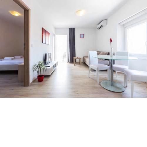 Apartments Longin